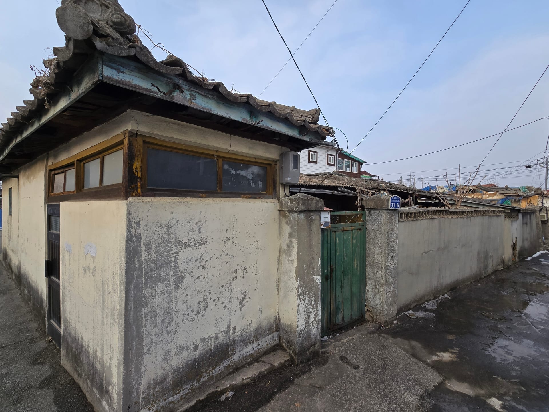 Single-family house for sale