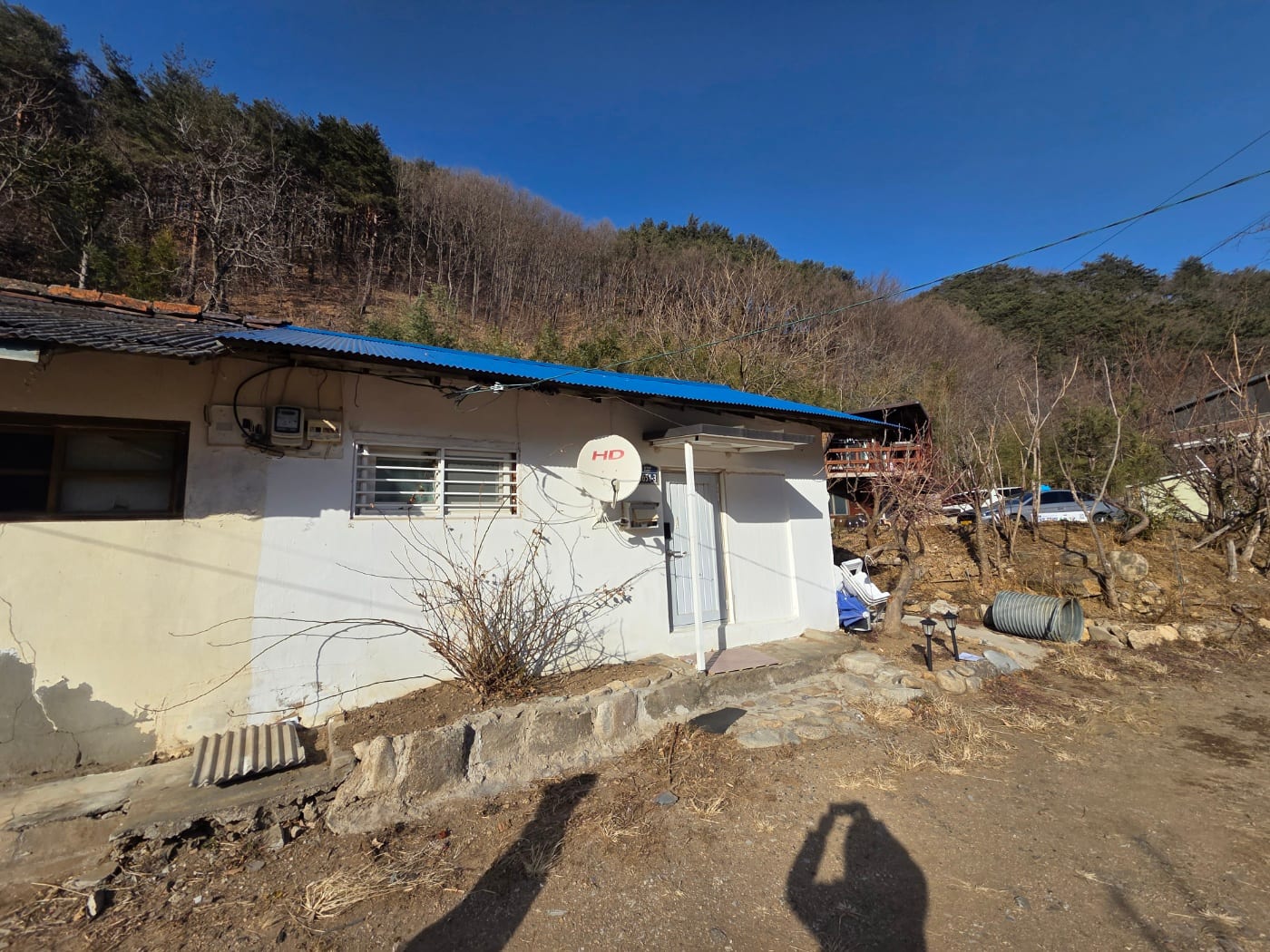 Detached house near Osaekcheon stream — image 3