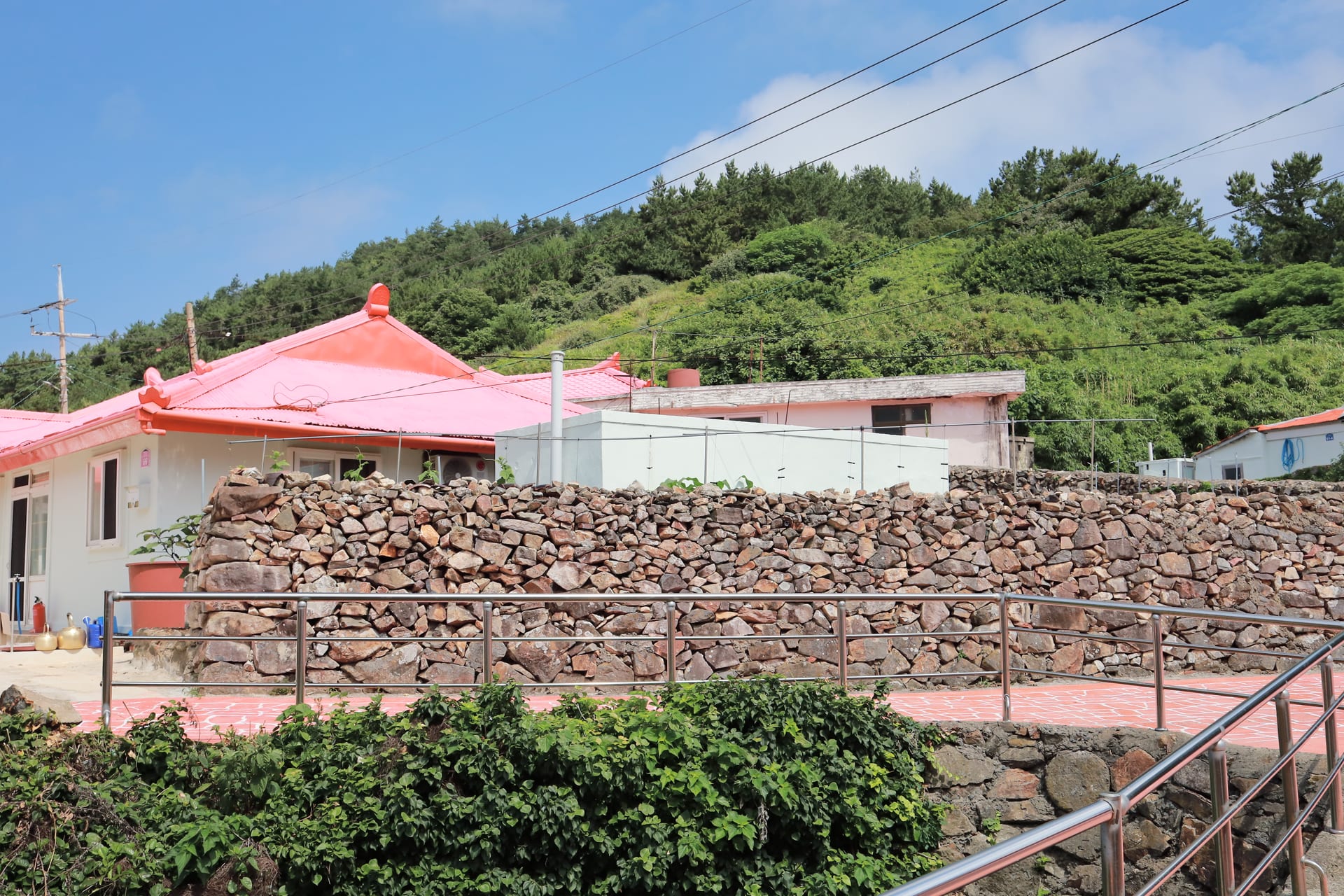 A private pension site for sale in pristine Chujado, an island within an island (annual rent KRW 1 million) — image 4