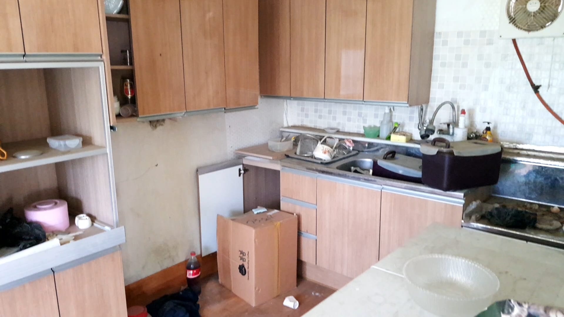 Country house for sale in a general commercial area with high building coverage and floor area ratios — image 6