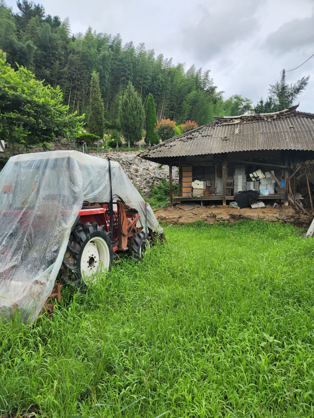 Detached House in Jijeong-myeon, Uiryeong