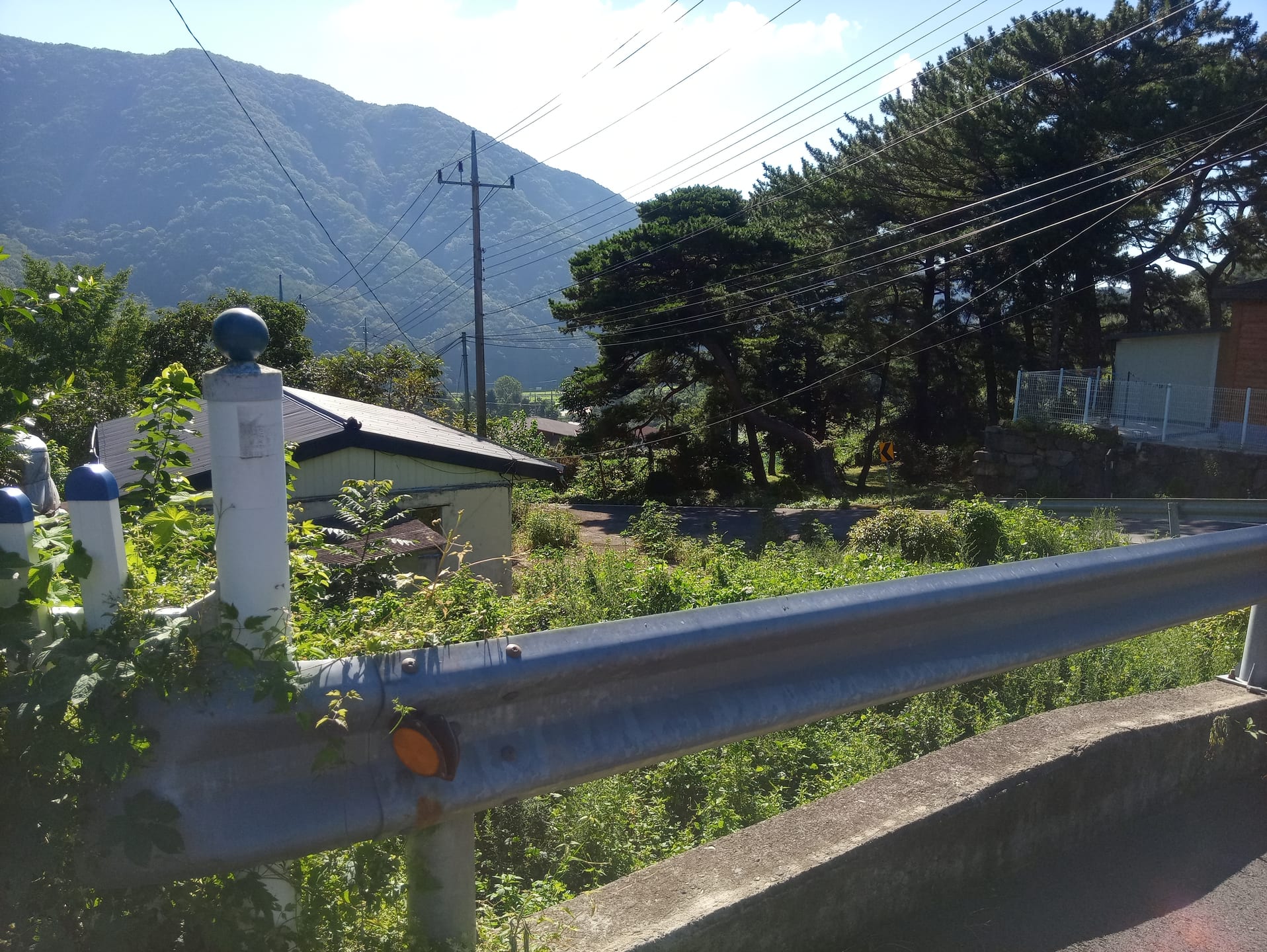 Country house in Gaerye-myeon, Uiryeong — image 7