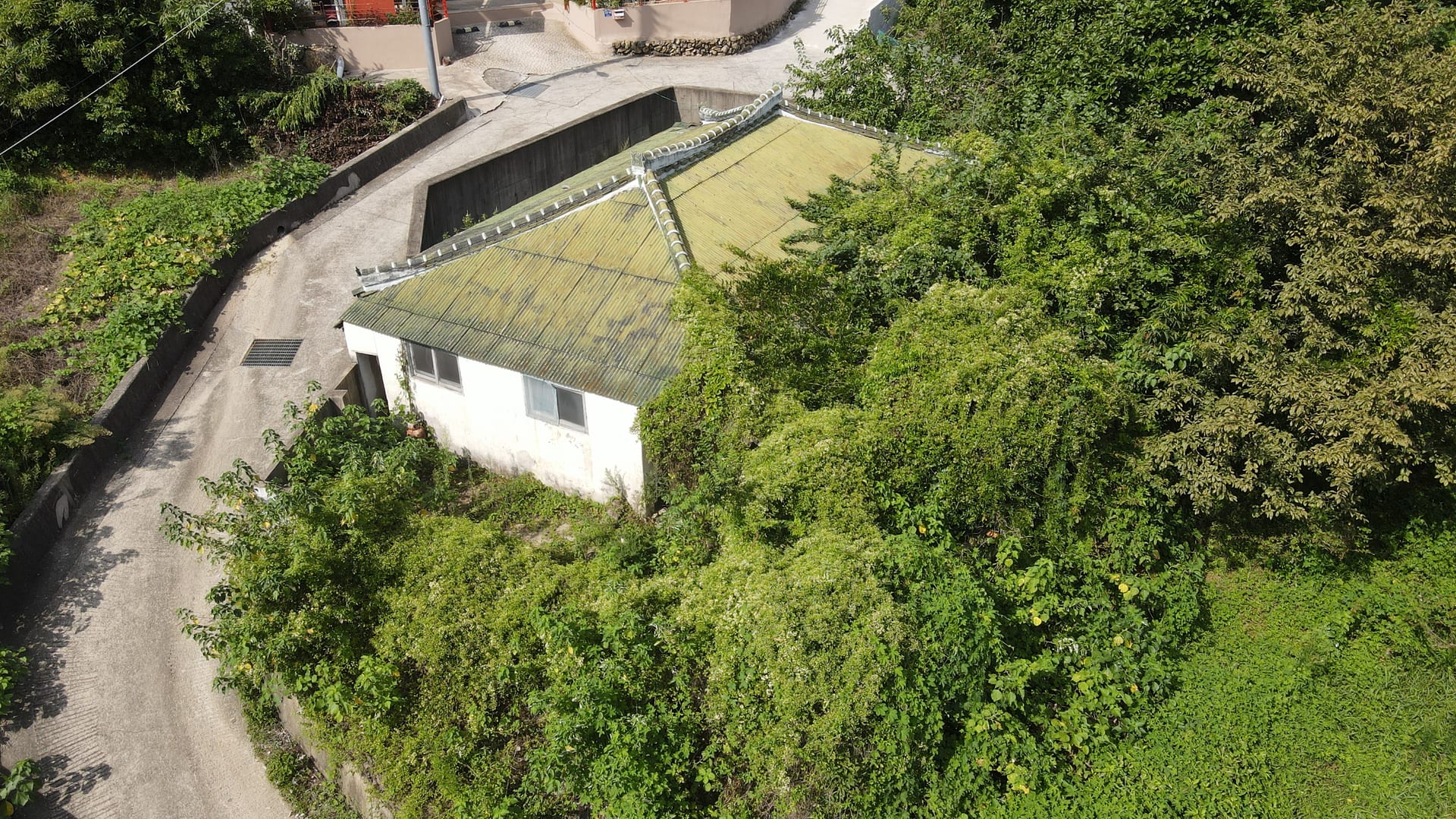 Old House for Sale in Deokyang-ri, Renovation Needed — image 3
