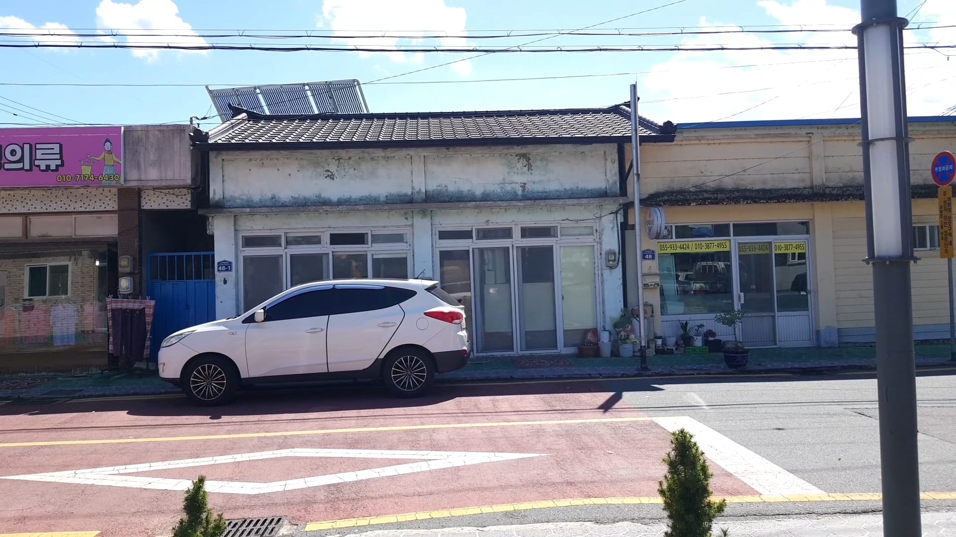 Detached house for sale in the general commercial district in the township center — image 2