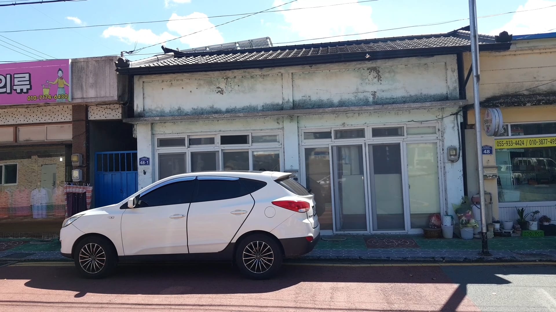 Detached house for sale in the general commercial district in the township center — image 3