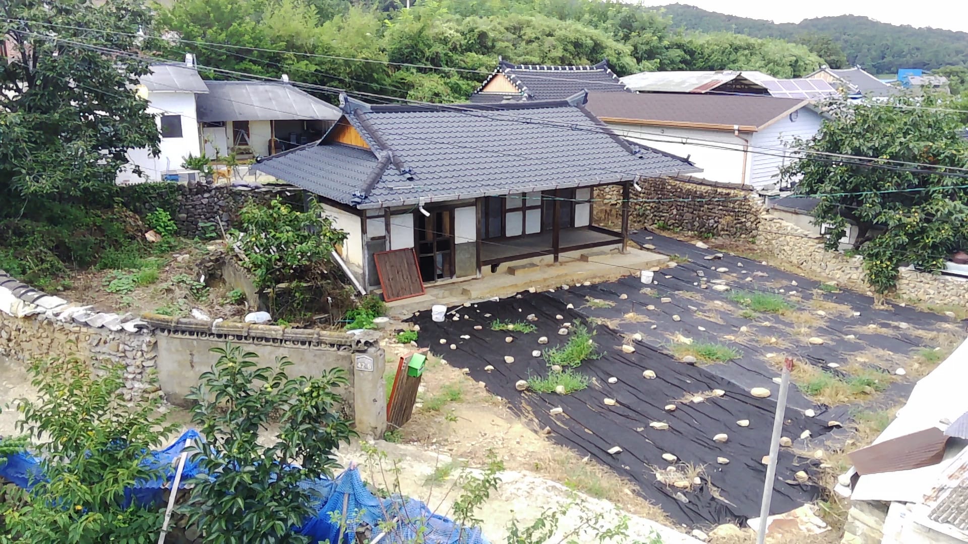 House — image 3