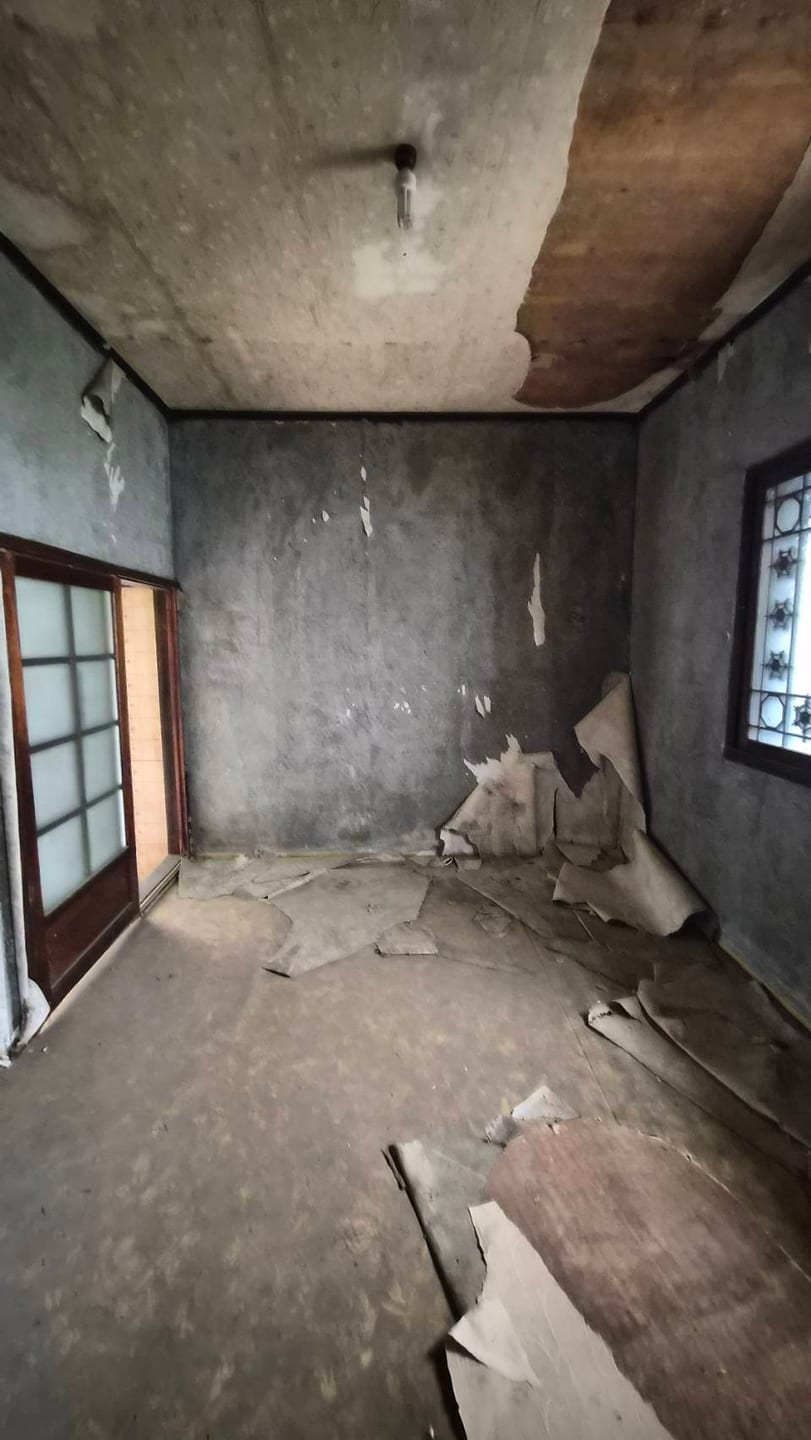 Vacant rural house near Deokyang-ri intercity bus stop — image 2