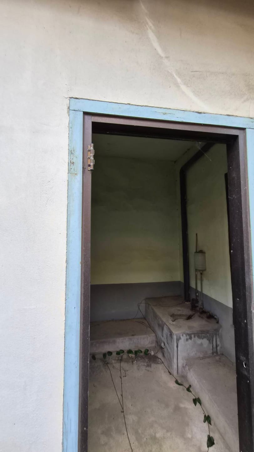 Vacant rural house near Deokyang-ri intercity bus stop — image 4