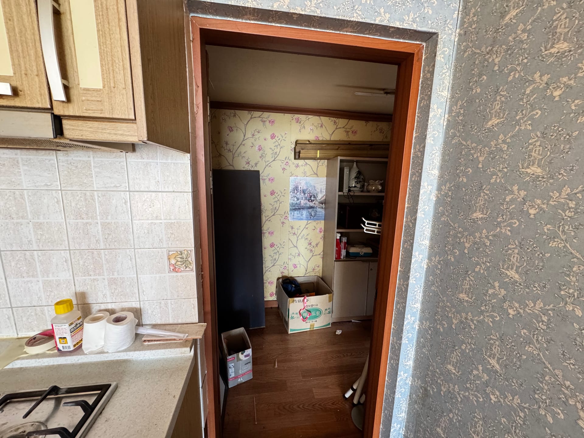 Detached house with plenty of sunlight — image 3