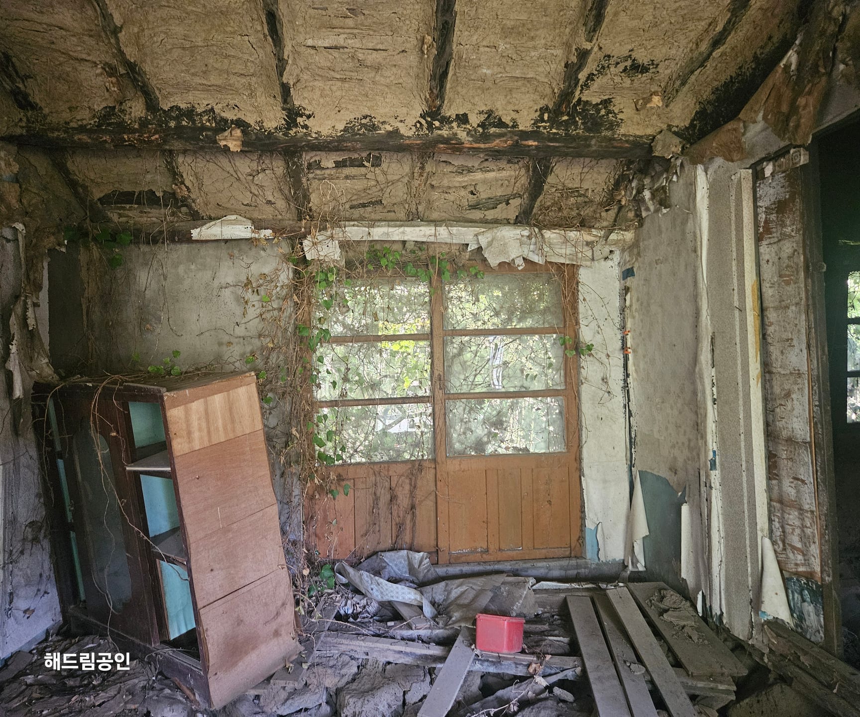 Rare stone house in Gwideok-ri, Hallim-eup / guesthouse / pension / full remodeling needed
