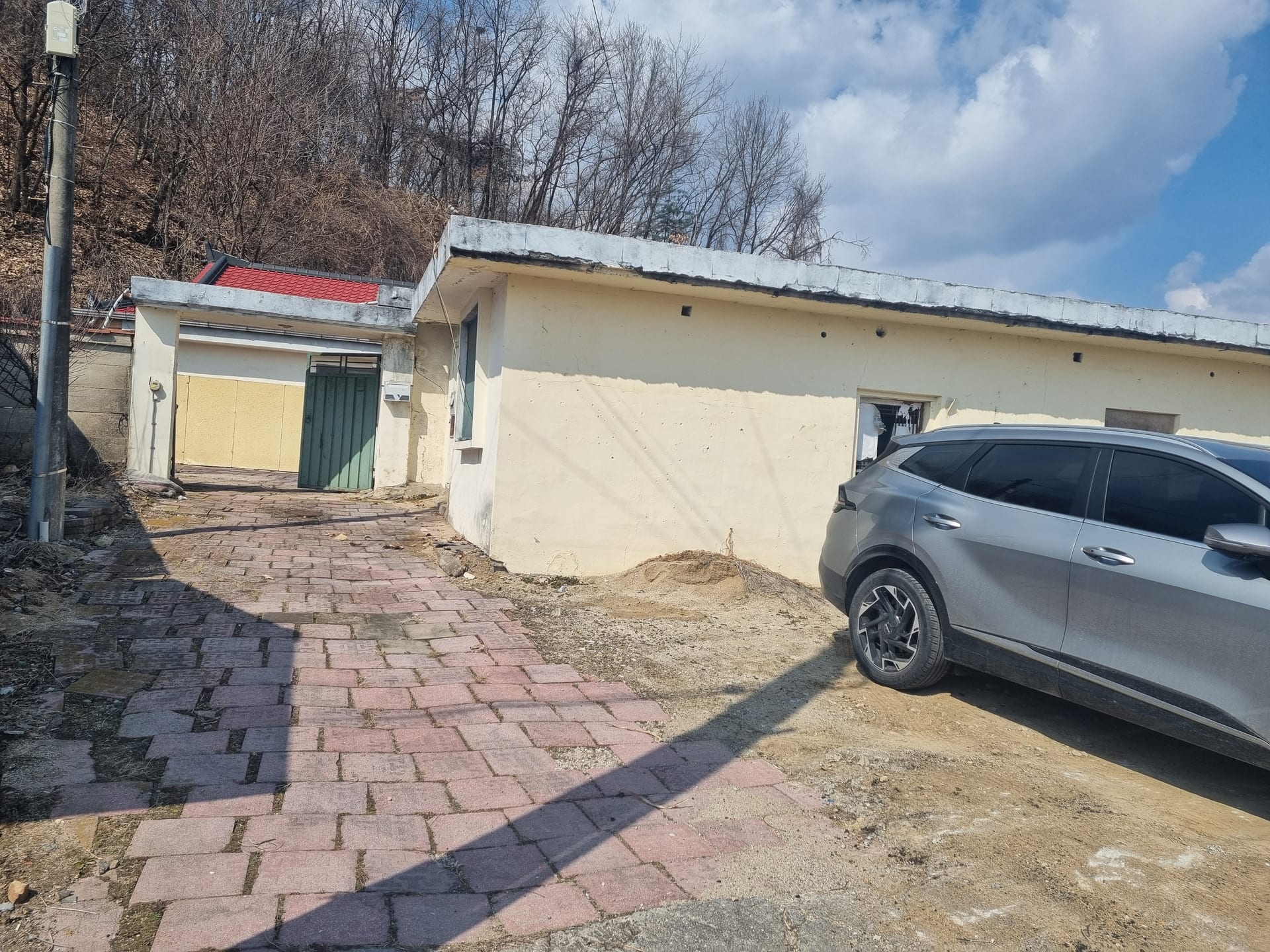 Spacious-Lot Country House Close to Downtown~^^ — image 12