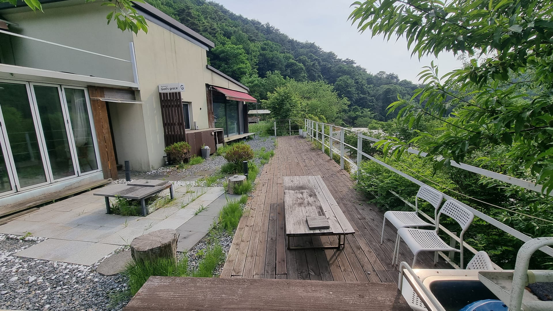 Ready to Move-in Rural House in Nature