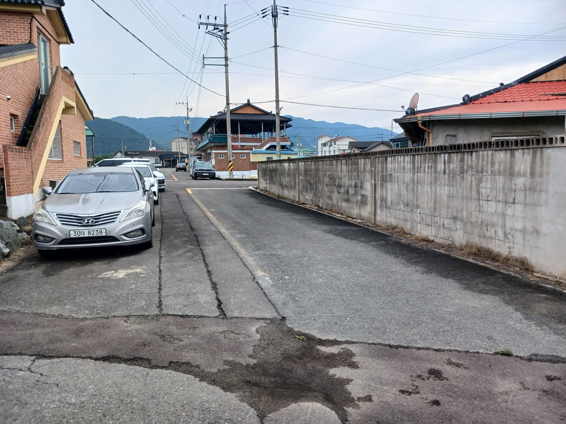 Detached house — image 7