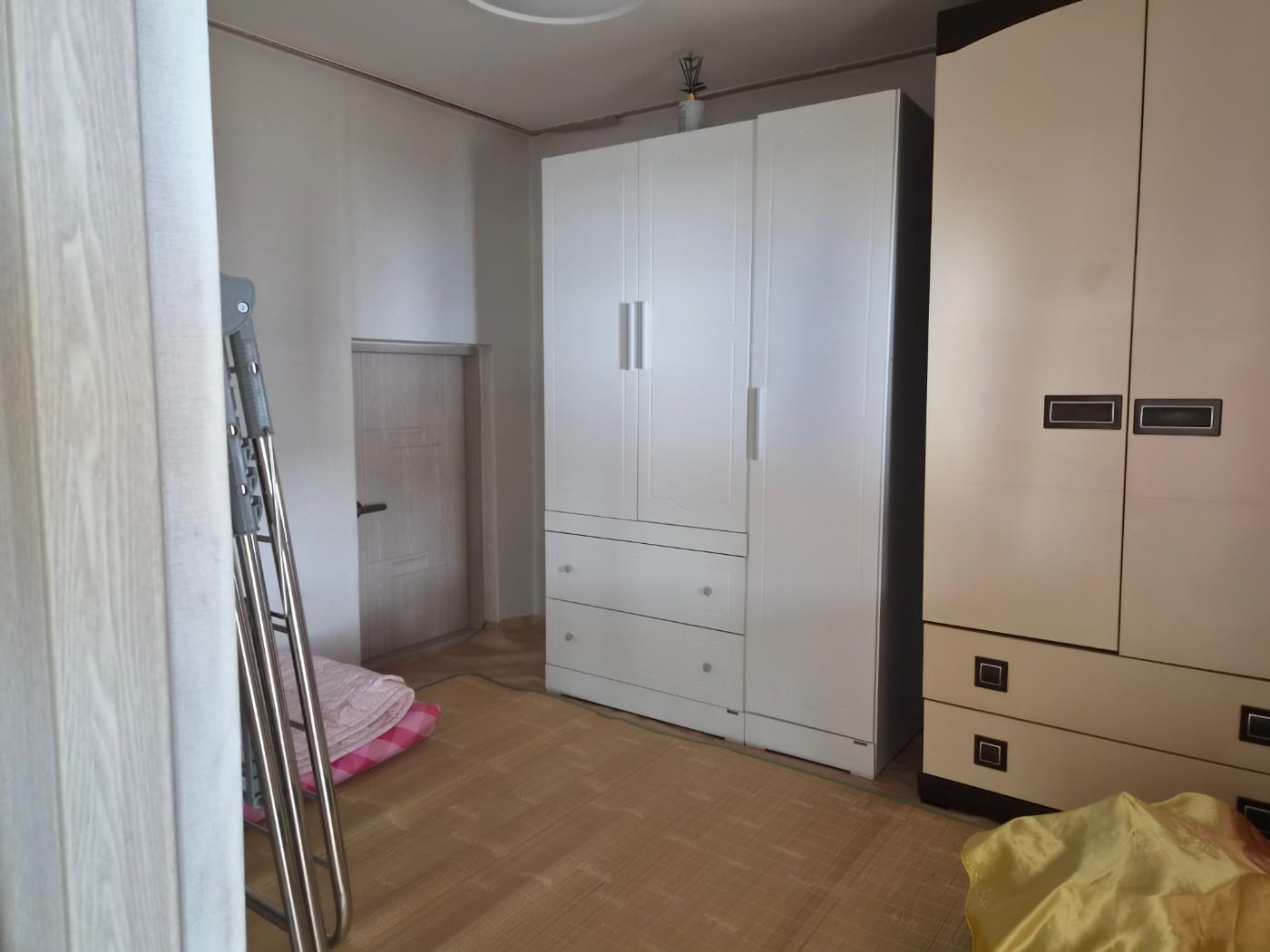 Detached House — image 2
