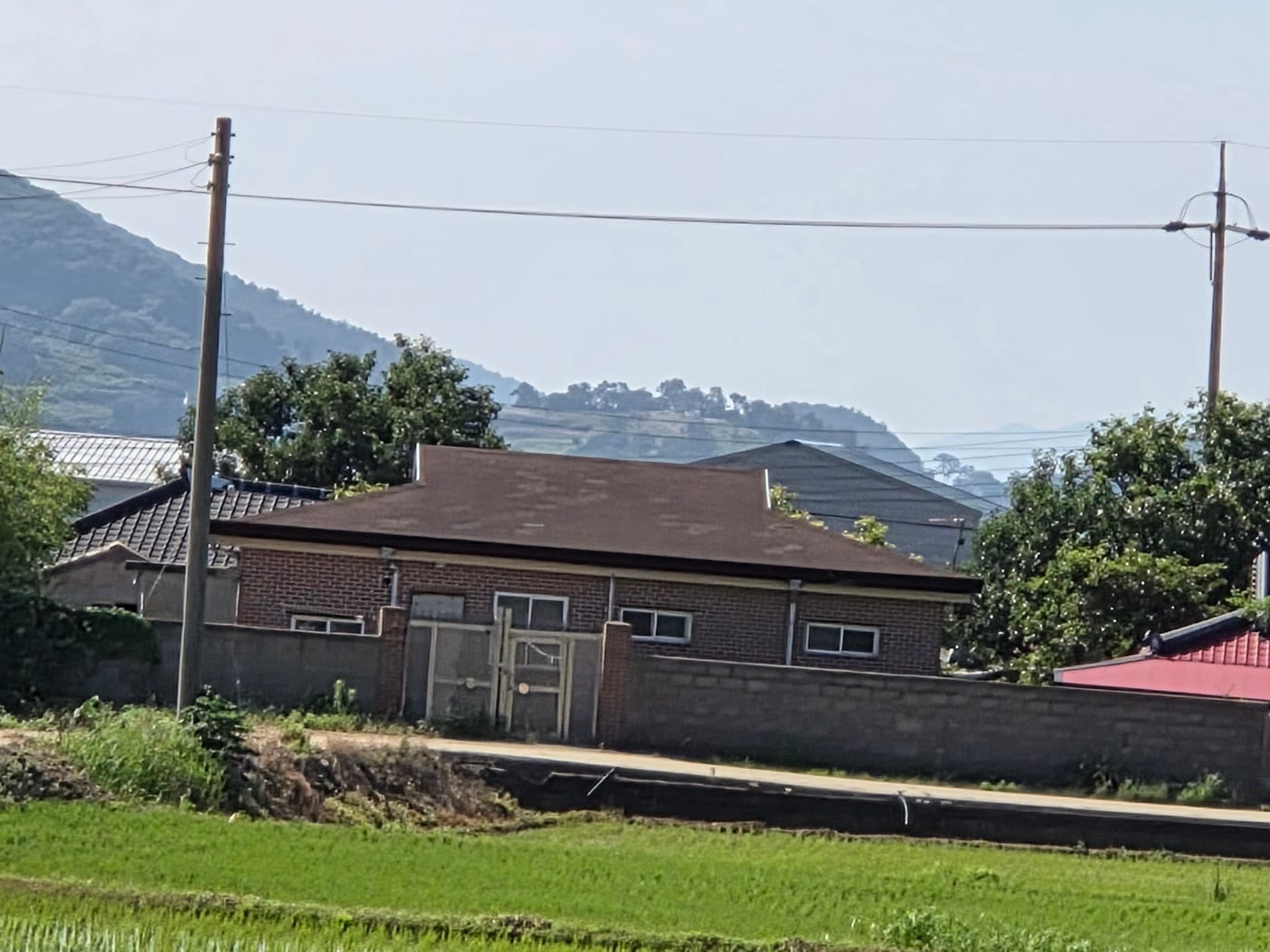 House in a seaside village in Seo-hong-ri, Bukpyeong-myeon, Haenam-gun — image 2