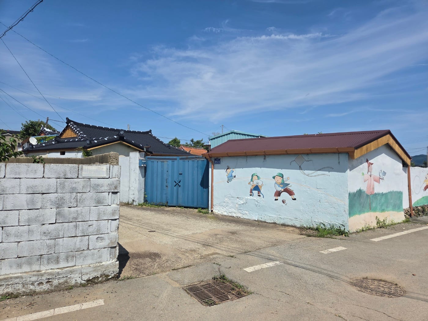 Cozy and Peaceful Rural House in a Coastal Village in Haenam — image 3