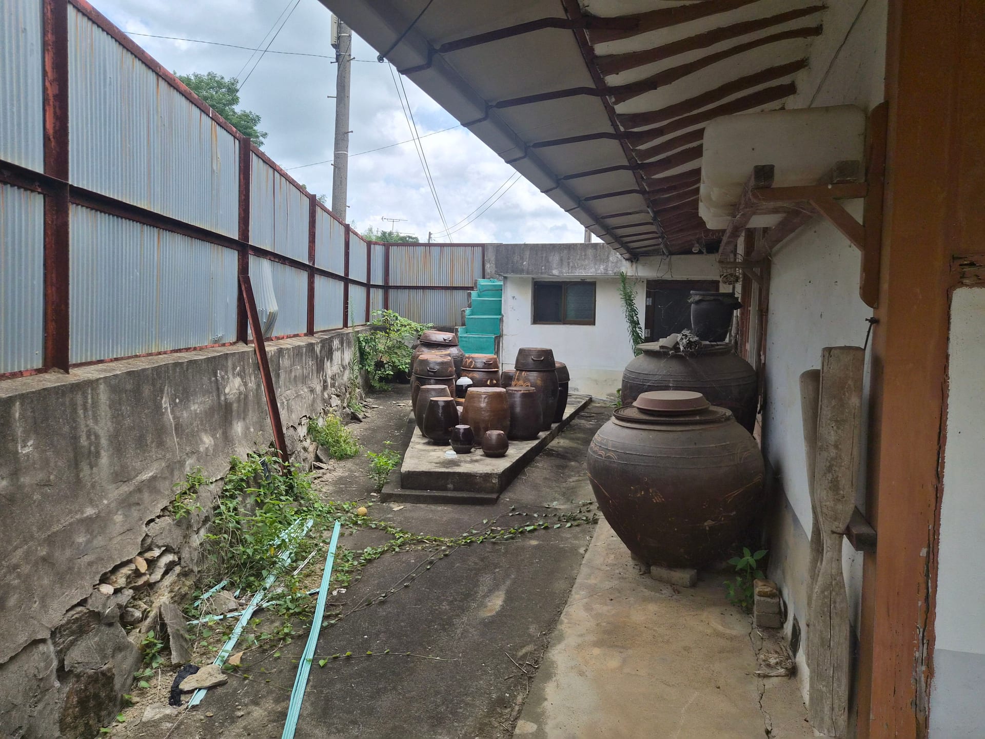Registered Wooden Earthen House — image 8